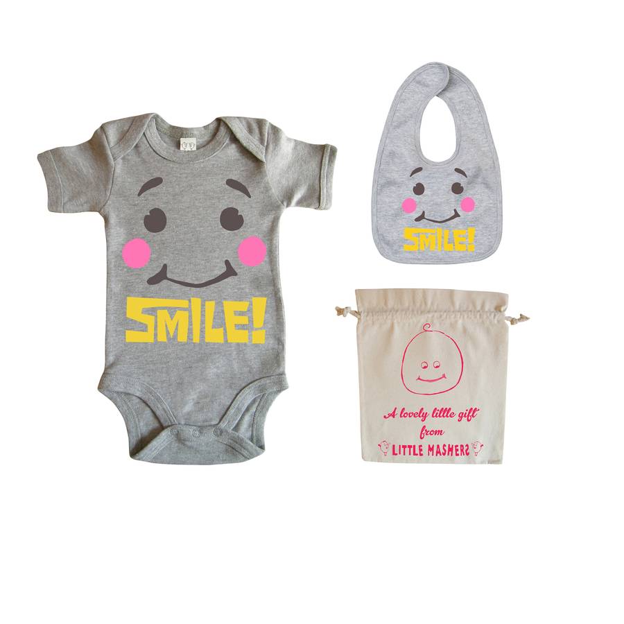 baby shower / change bag with optional giftset by little mashers