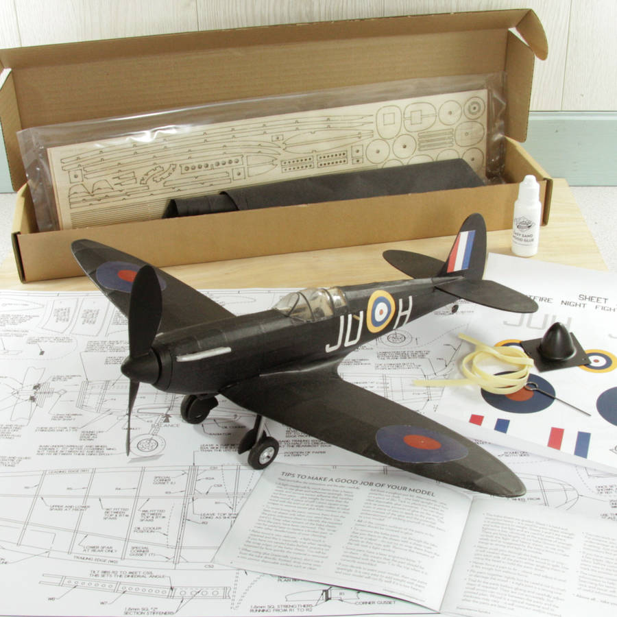 vintage traditional balsa model aircraft kit by cleancut wood