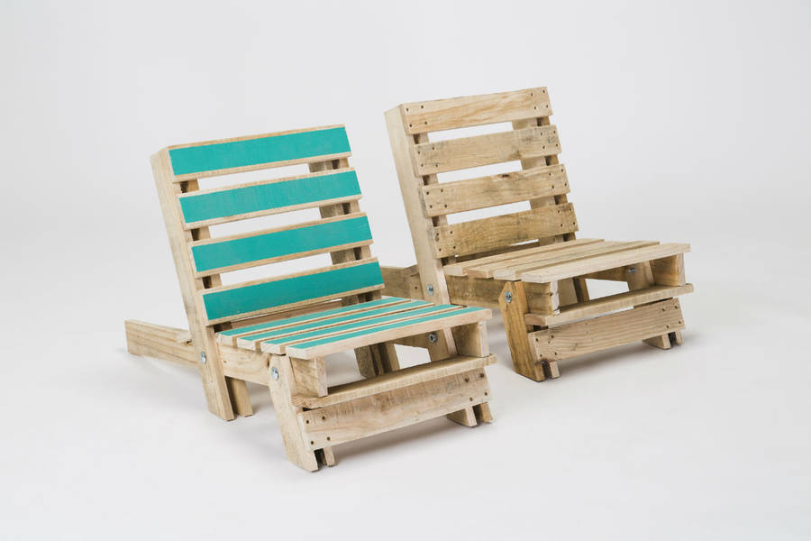 folding pallet chair plain timber by gas&air studios