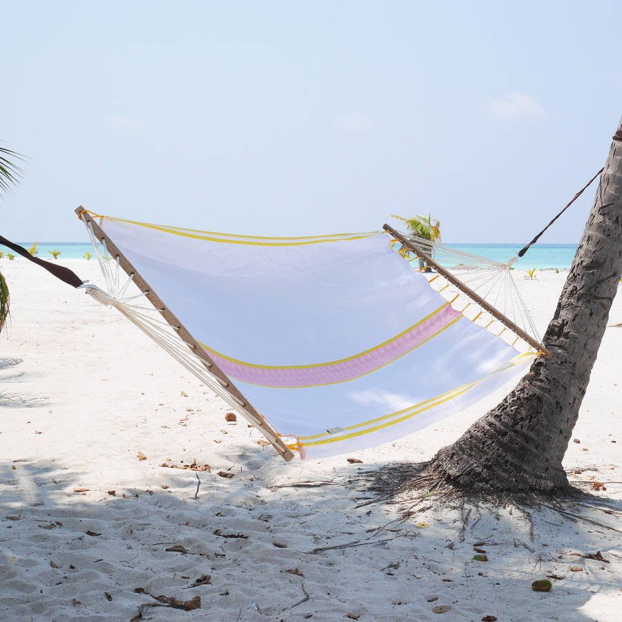 Single spreader bar hammock