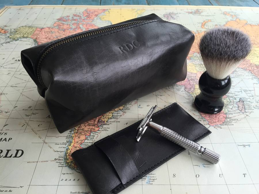 shaving kit bag and razor cover by vida vida
