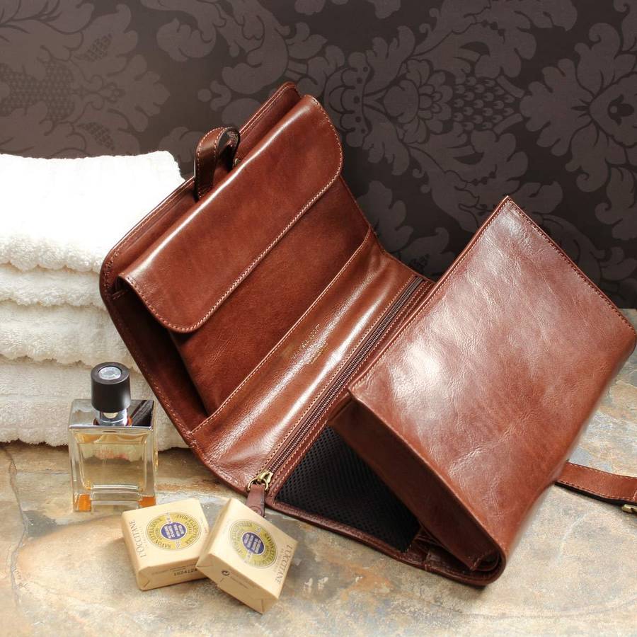 hanging washbag mens