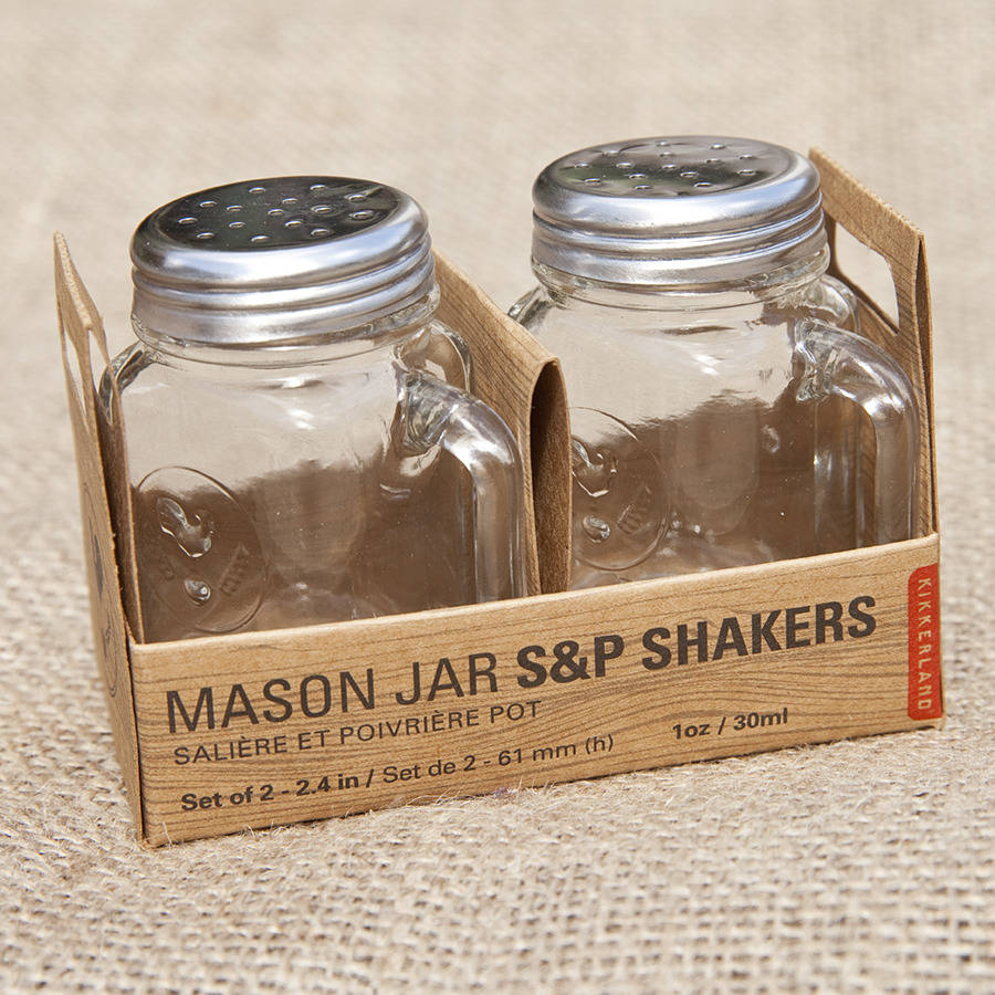 salt and pepper mason jars by the gift oasis