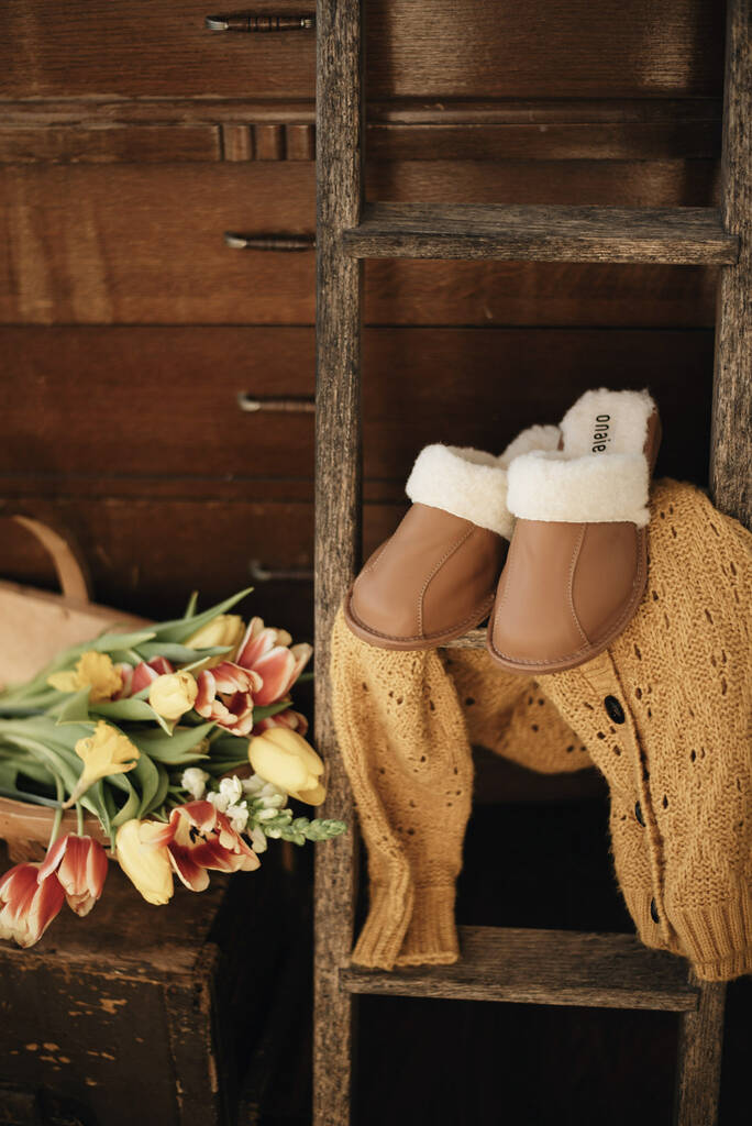 tan leather flat mules