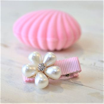 Mini Pink Pearl Hairclip In Shell Box Gift Set, 3 of 4