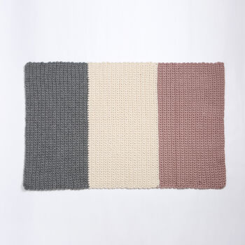 Hannahs Blanket Beginners Crochet Kit, 5 of 10