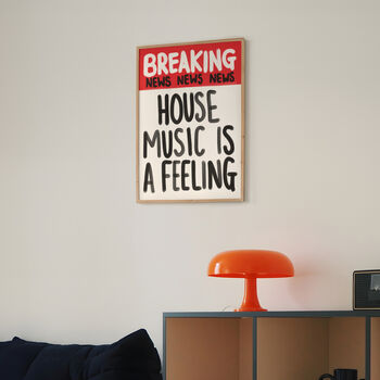 Breaking News Print: House Music, 4 of 5