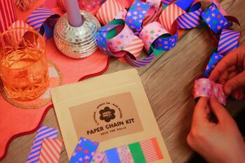 Deck The Halls | Christmas Paper Chain Kit, 10 of 10