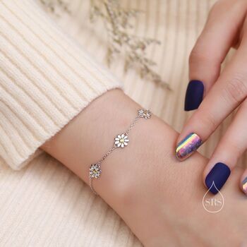 Daisy Flower Motif Bracelet, 10 of 11