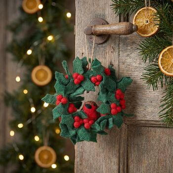 Handmade Felt Christmas Holly Mini Wreath With Robin, 4 of 4