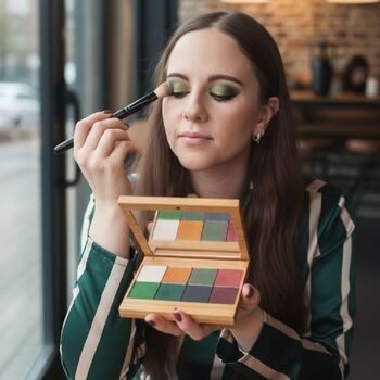 Delilah Vegan Eyeshadow Palette, 5 of 6