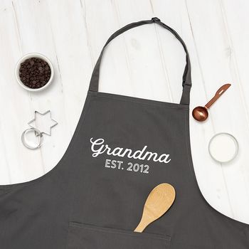 Personalised Grandma And Child Apron Set, 2 of 8