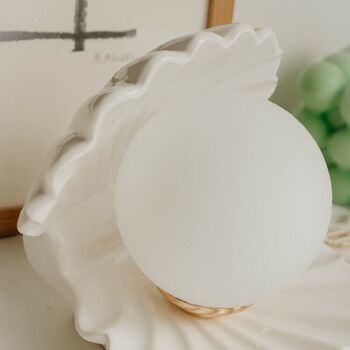 White 80s Style Clam Shell Oyster Pearl Bulb Table Lamp, 5 of 5