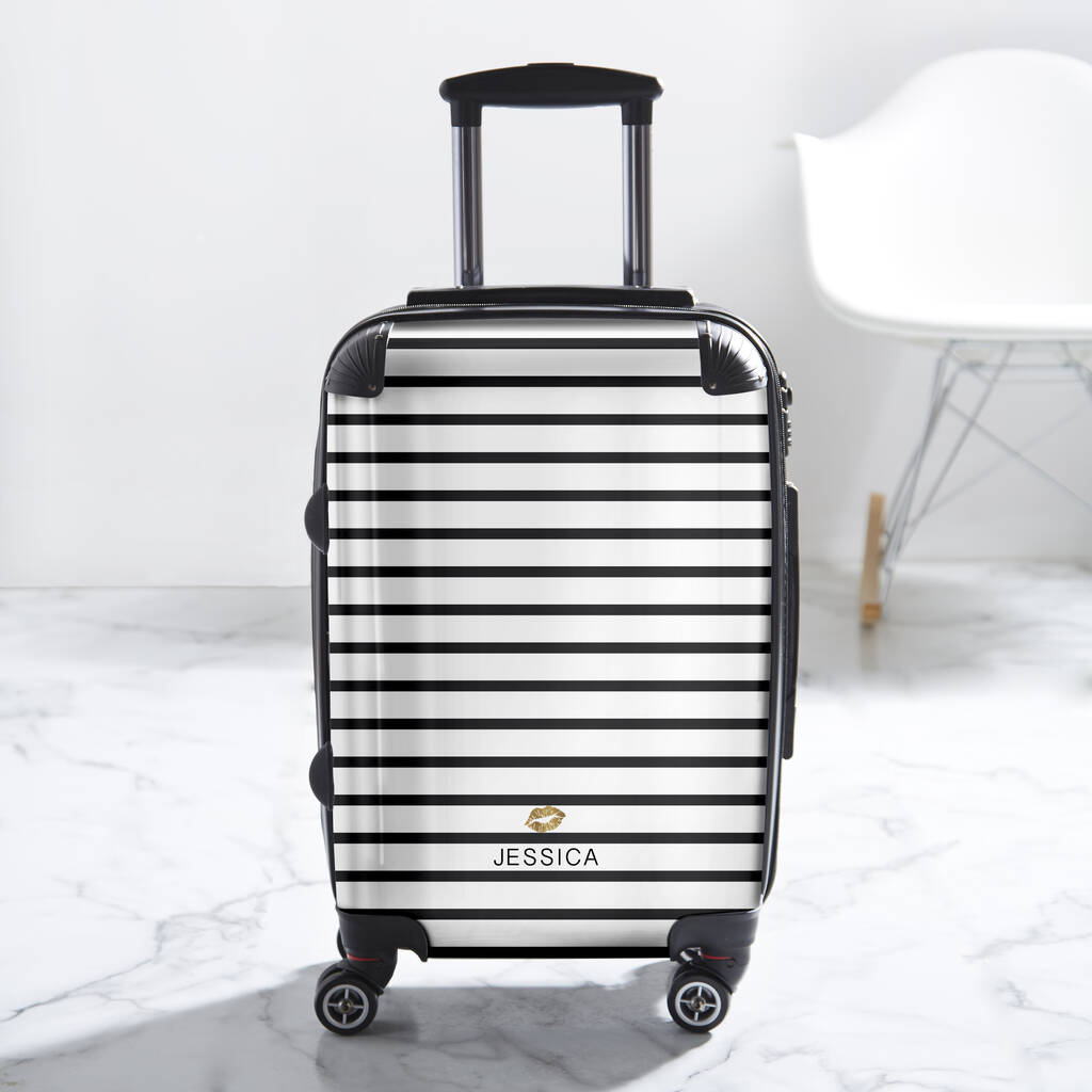 lightest check in suitcase