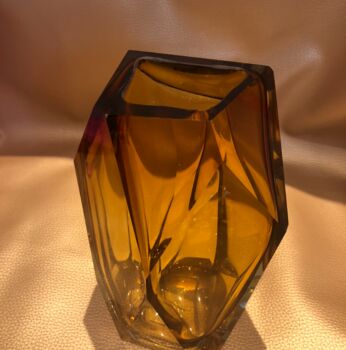 Amber Diamond Cut Vase, 3 of 6