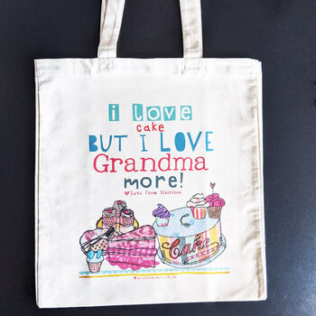 Personalised We Love You Grandma Bag, 6 of 12