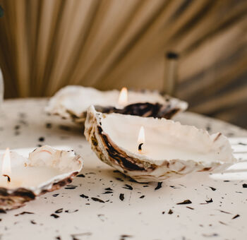 Candle Gift Set Natural Oyster Shells, 2 of 5