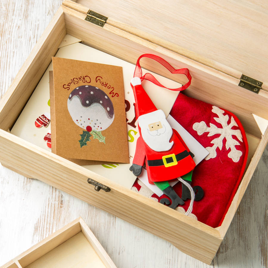 personalised wreath keepsake box by dust and things
