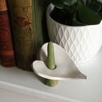 Ceramic Lily Jewellery Stand, 3 of 6