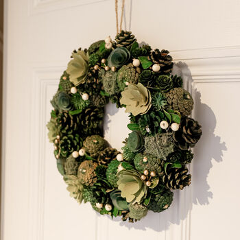 Hemlock Grove Indoor Christmas Wreath With Bow, 8 of 10