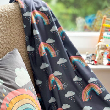 Soft Cosy Cuddly Kids Toddler Blanket Bee Rainbow Grey, 4 of 4