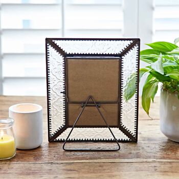 6x4' Recycled Glass And Antique Brass Metal Photo Frame, 3 of 7