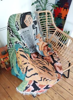 Tiger Newspaper Blanket, 3 of 7