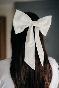 Hallie Bridal Silk Hair Bow, 2 of 12