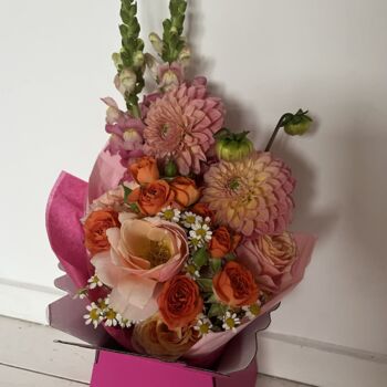 Seasonal Fresh Flower Bouquet, 6 of 6