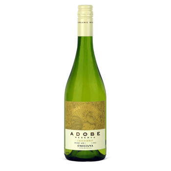 Organic Chardonnay And Savoury Treats Gift Box, 2 of 2