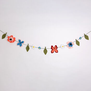 Wildflower Garland Beginner Felt Craft Kit, 5 of 7