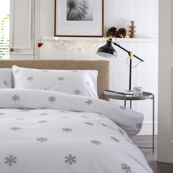 Snowflakes Embroidery Cotton Bedding Duvet Cover Set White, 3 of 4