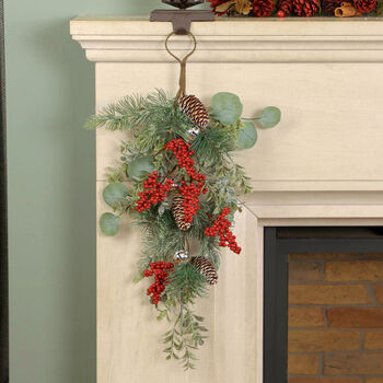 Jingle Bells Festive Swag, 3 of 4