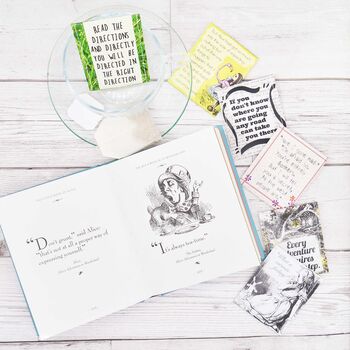 Alice In Wonderland Tea And Book Giftset, 4 of 10