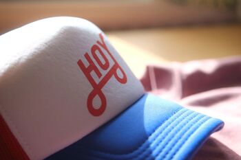 Hoy Classics Original Trucker Cap Red / White / Blue, 3 of 5