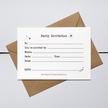 Fingerprint Minibeasts Party Invitation Card Making Kit, 5 of 6