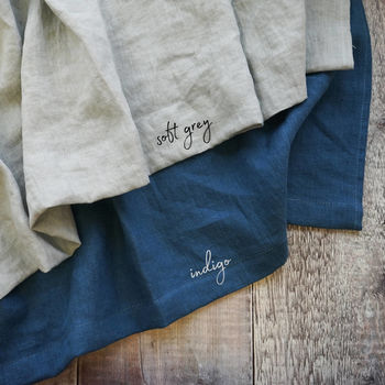 Personalised Rosemary Linen Kitchen Apron, 2 of 5