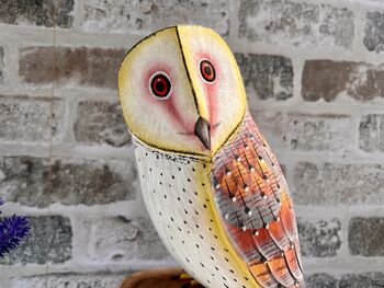 Large 30cm Hand Carved Painted Intricate Wooden Barn Owl Figurine For Bird Lovers, 3 of 10