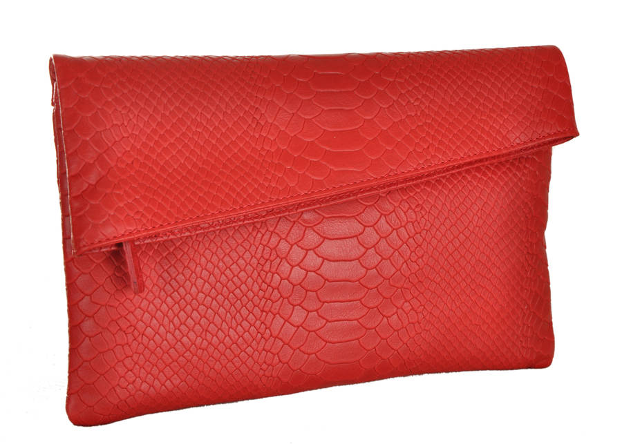 Rouge Envelope Leather Clutch By Vondie & Will
