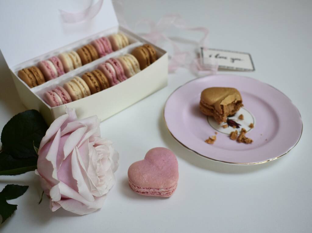 Love Heart Macarons Selection Box, 1 of 4