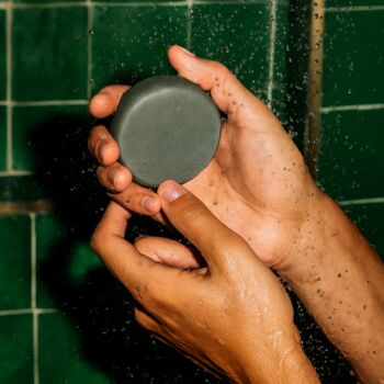Detoxing And Rebalancing Hair, Beard And Body Metal Detox Solid Shampoo Bar, 3 of 3