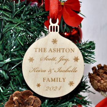 Personalised Family Decoration Snowflake Gold Foil Card, 4 of 4