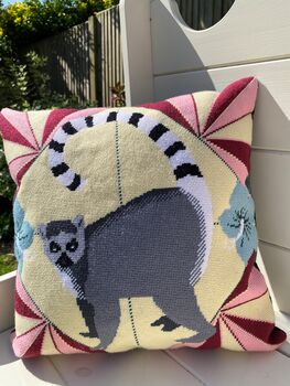 Lemur Vivid Colourway, 2 of 5