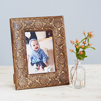 Asali Hand Carved Mango Wood 7x5' Photo Frame, 4 of 7