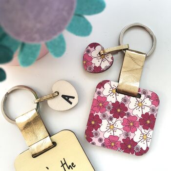 Personalised June Birth Flower Keyring, 3 of 3