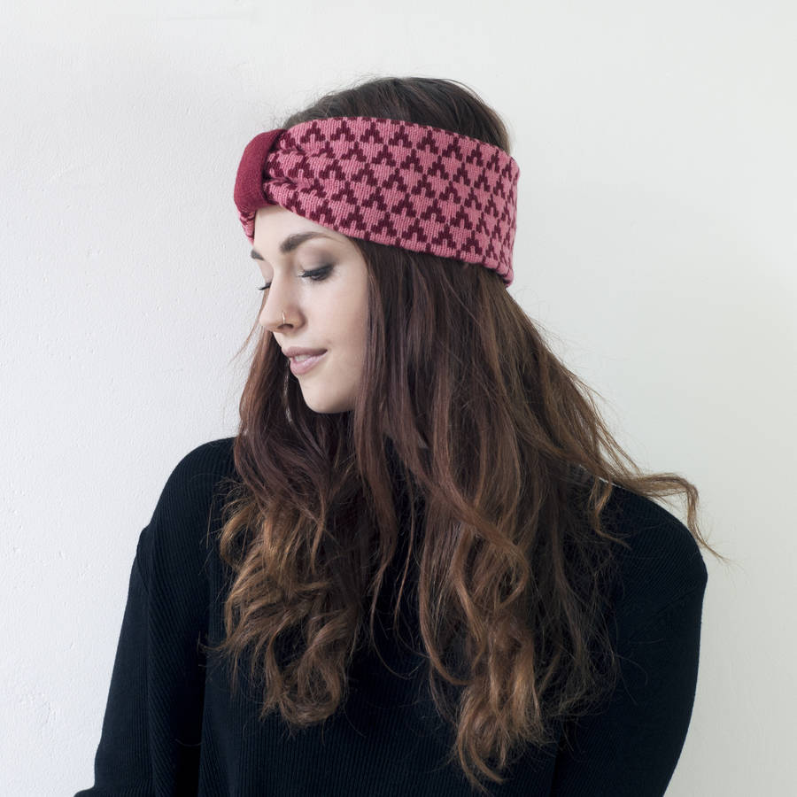 arrow knitted headband in red/pink by miss knit nat ...