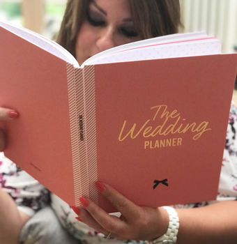 The Ultimate Wedding Planner In Pink, 5 of 12