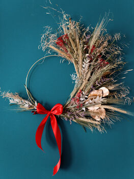 Make Your Own Christmas Wreath Kit, 7 of 8