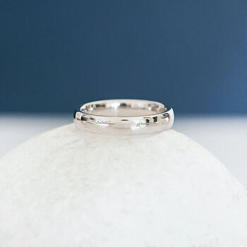 Personalised 9ct White Gold 4mm Wedding Ring, 3 of 5