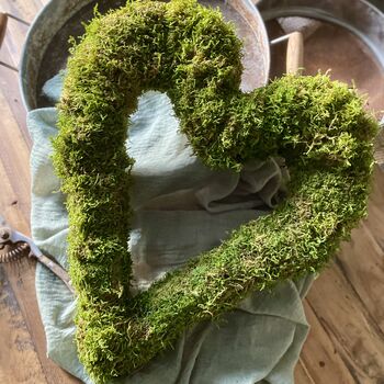 Moss Heart Wreath Hanging, 6 of 11